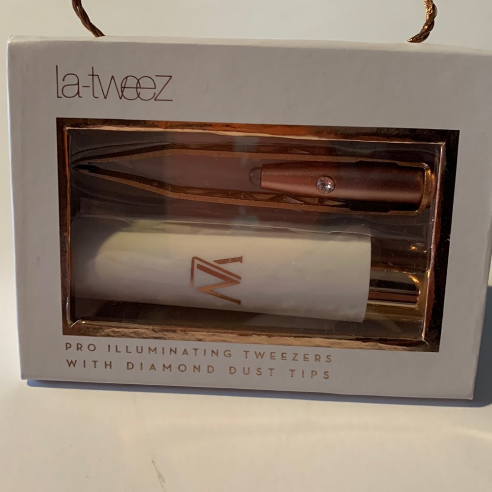 La-tweez